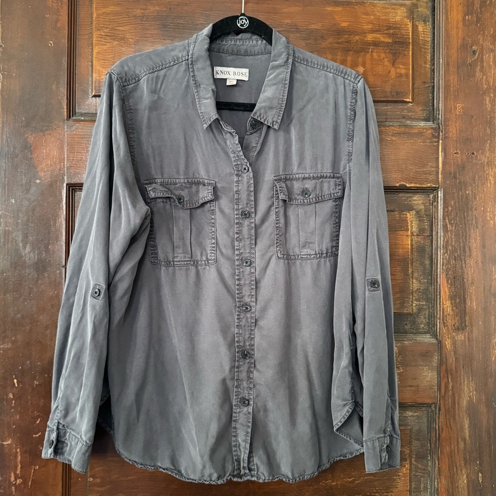 Knox Rose Gray Button Down Shirt